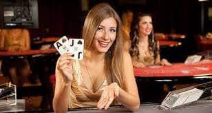 Platform penulis4d menyediakan akses ke pasar sportsbook Liga 1, Piala AFF, dan permainan live dealer